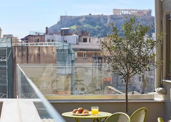 Spacious Suite W. Huge Balcony + Acropolis View